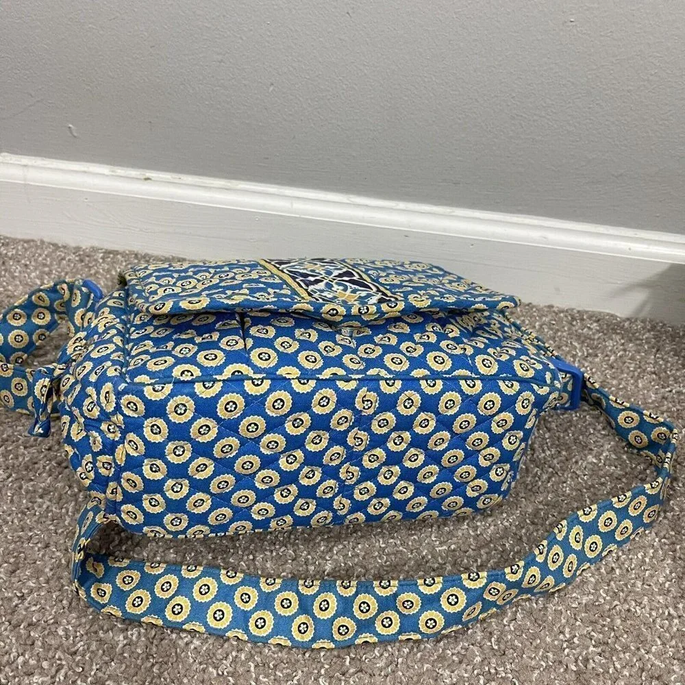 Vera Bradley Riviera Blue Yellow Lindsay Messenger Purse Hipster Crossbody